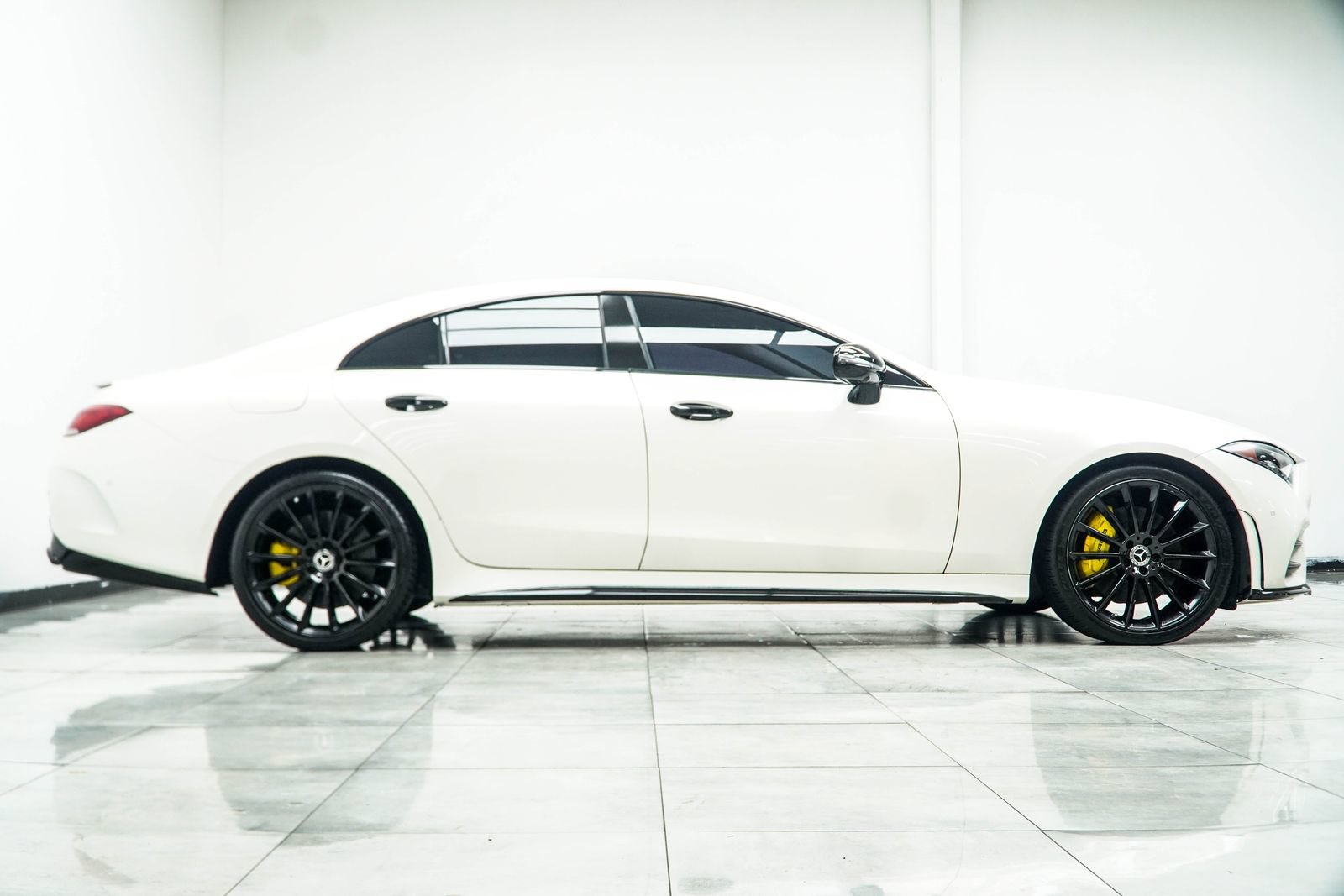 Used 2020 Mercedes-Benz CLS 450 w/ Night Package image 8