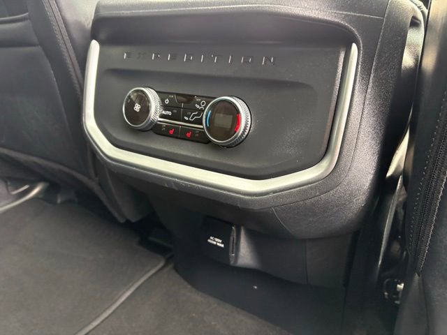 Used 2025 Ford Expedition Max Platinum AWD/4WD image 34