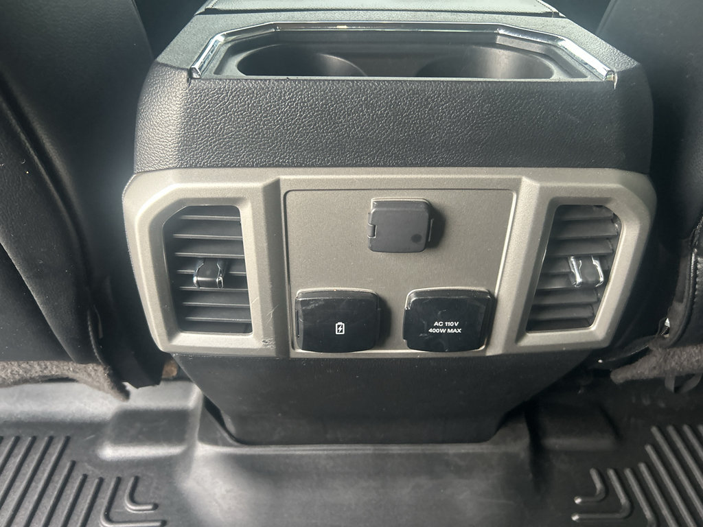 Used 2019 Ford F350 Lariat AWD/4WD image 16