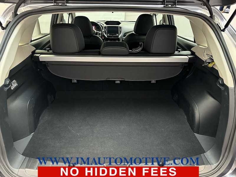 Used 2022 Subaru Impreza 2.0i Limited image 16