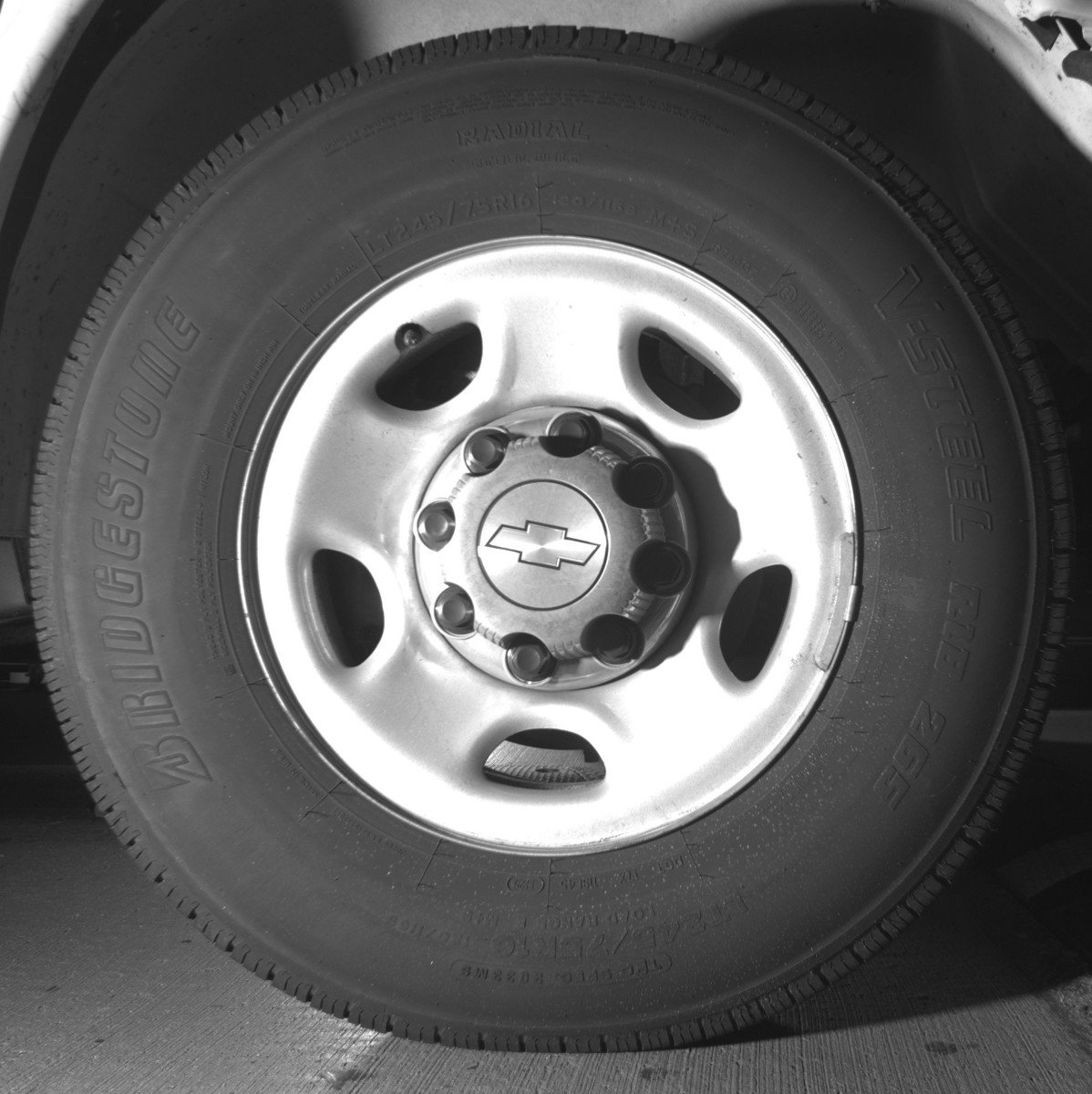 Used 2025 Chevrolet Express 3500 LT w/ LT Preferred Equipment Group image 13