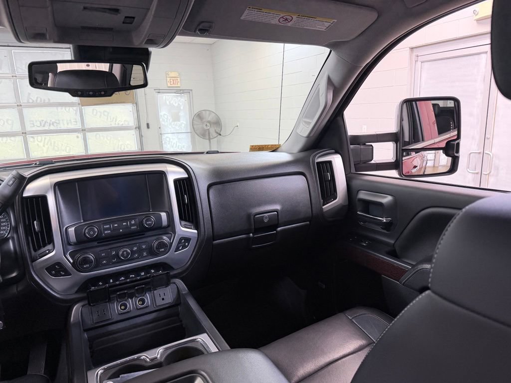 Used 2019 GMC Sierra 2500 SLT AWD/4WD image 30