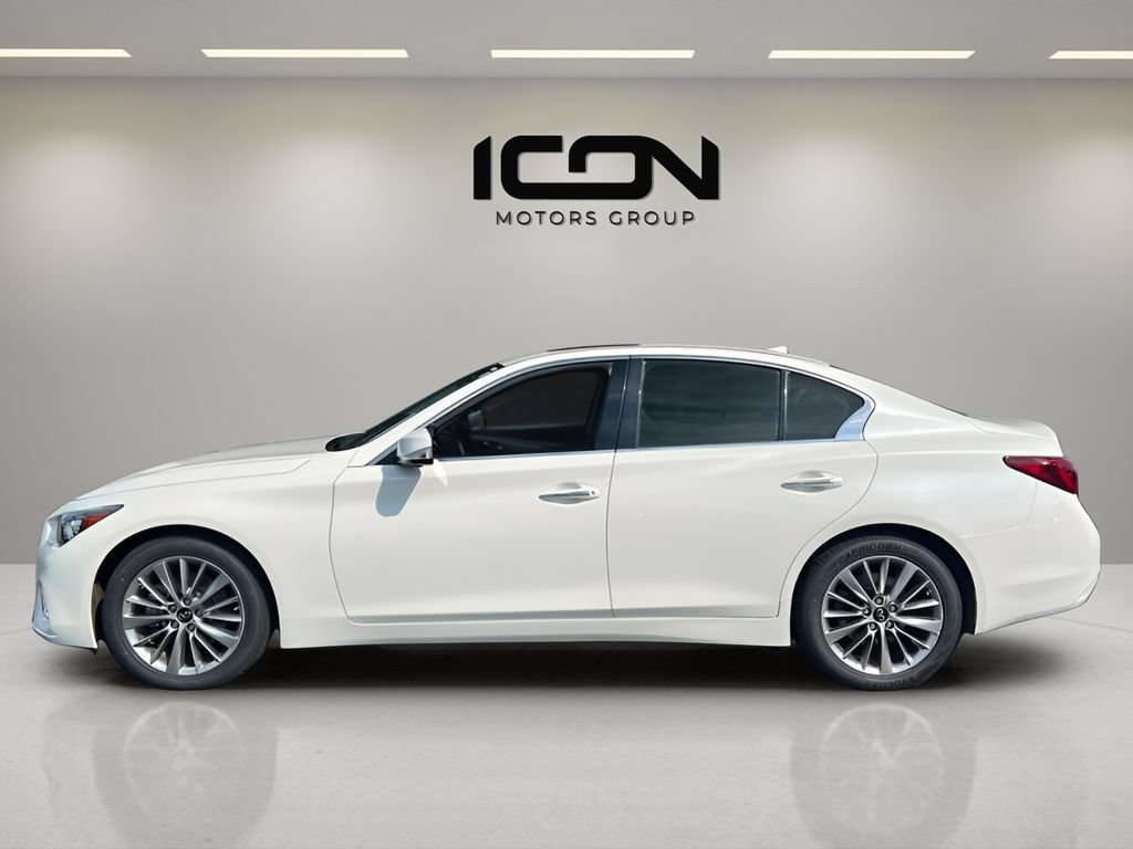 Used 2023 INFINITI Q50 Luxe AWD/4WD image 2