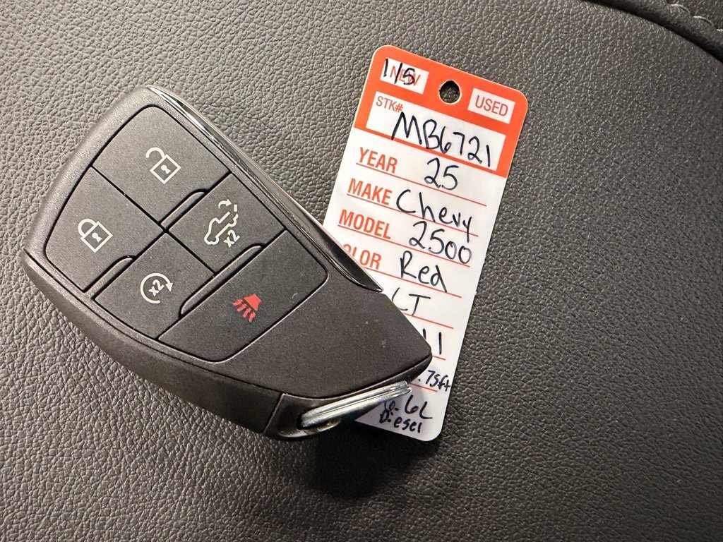 Used 2025 Chevrolet Silverado 2500 LT image 57