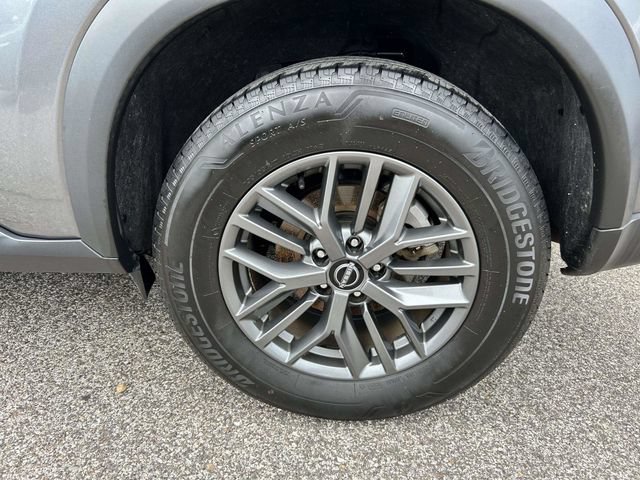 Used 2024 Nissan Rogue S FWD image 7