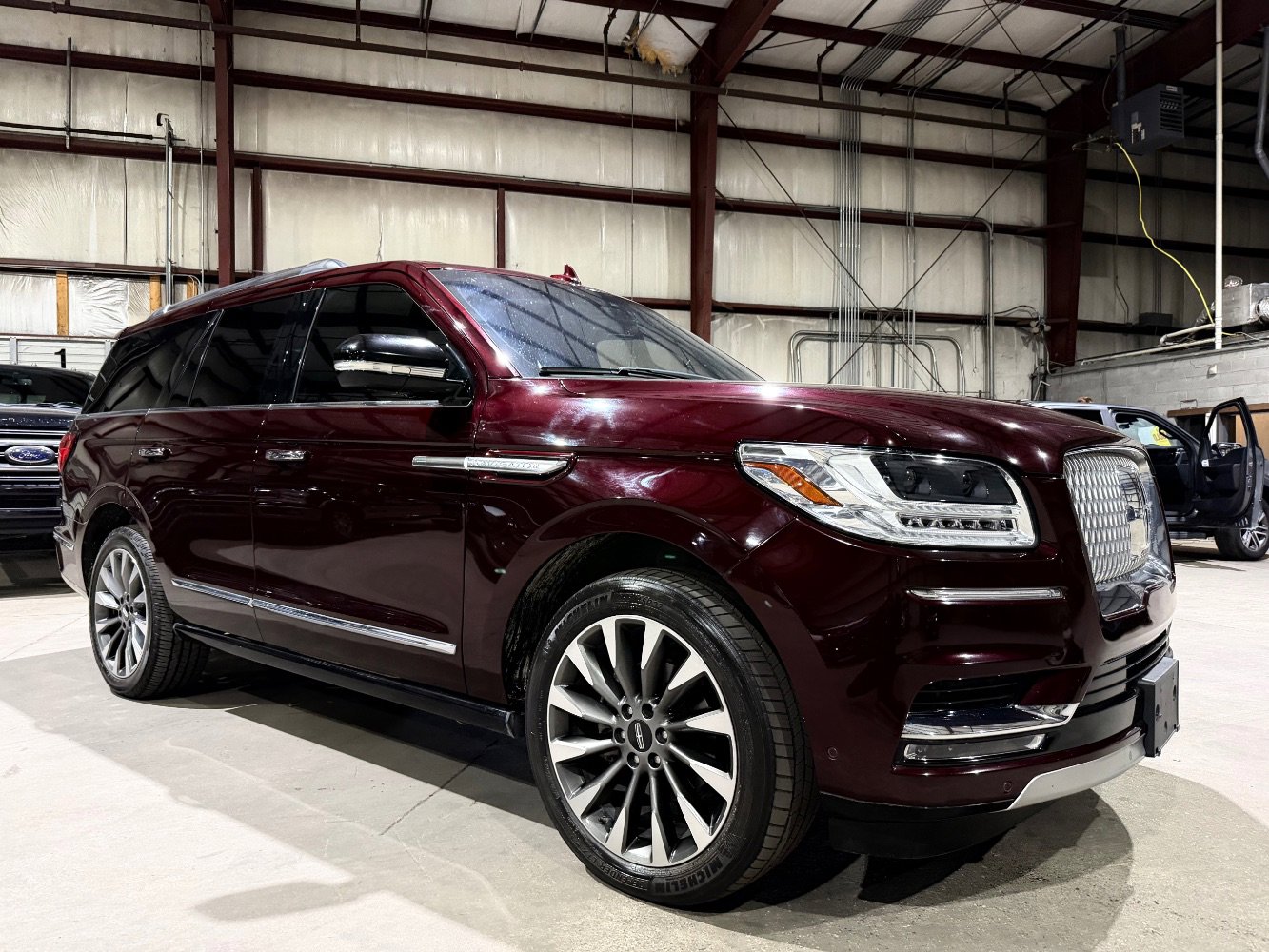Used 2019 Lincoln Navigator Select w/ Technology Package RWD image 1