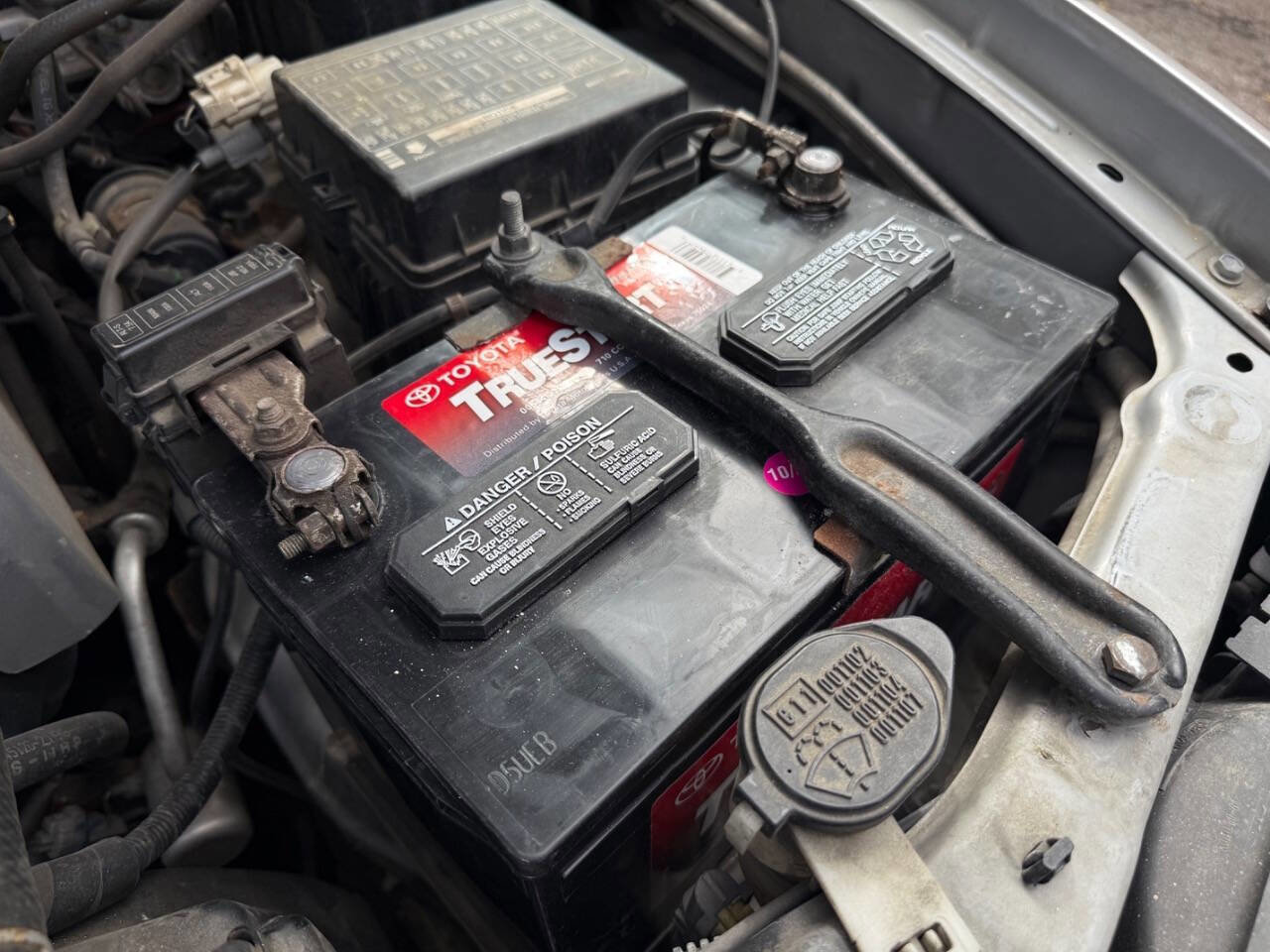 Used 2000 Toyota Land Cruiser image 93