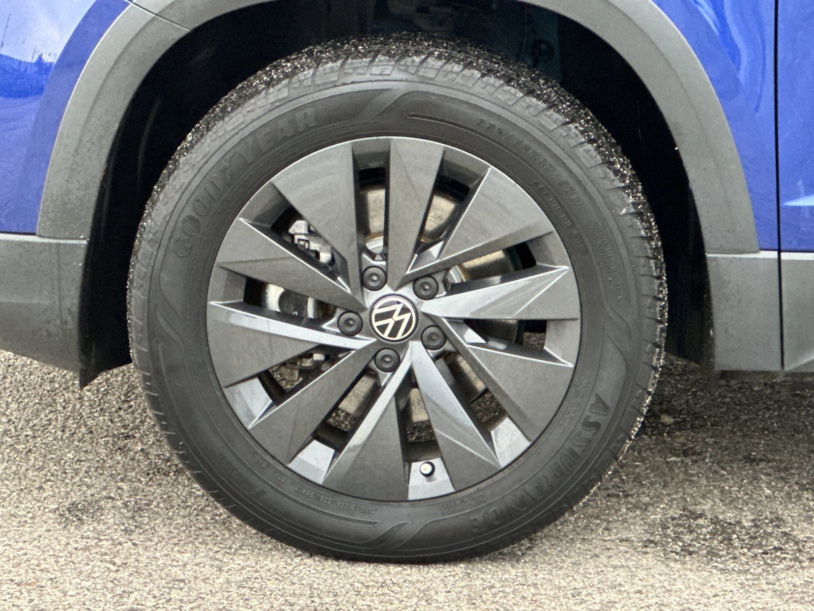 Used 2022 Volkswagen Taos S image 25