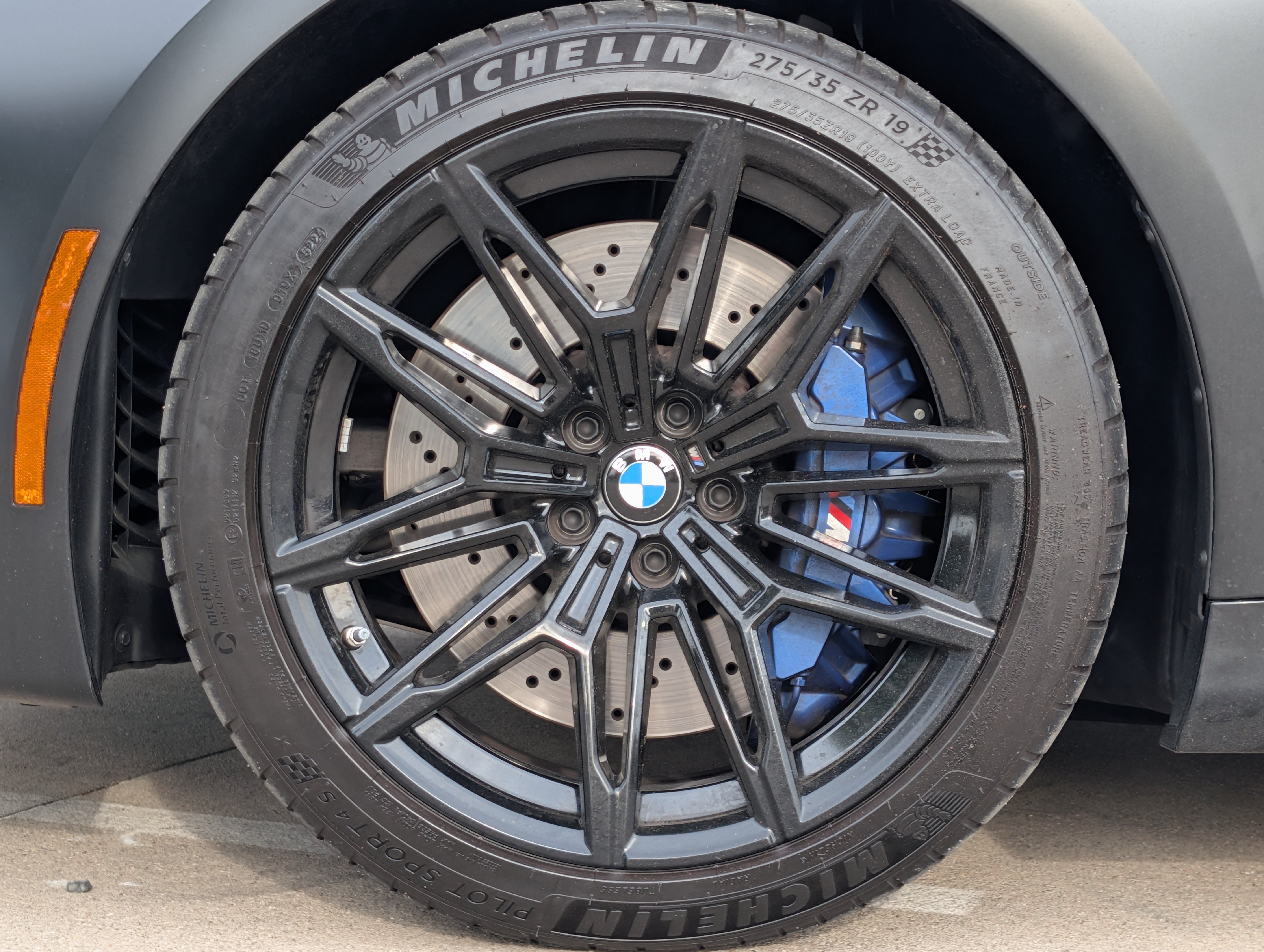 Used 2025 BMW M2 w/ Lighting Package RWD image 12