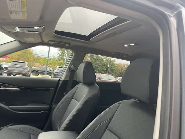 Used 2023 Kia Seltos SX w/ SX Sunroof Package AWD/4WD image 6