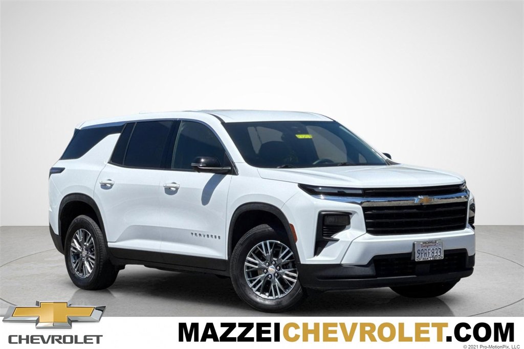 Used 2024 Chevrolet Traverse LS