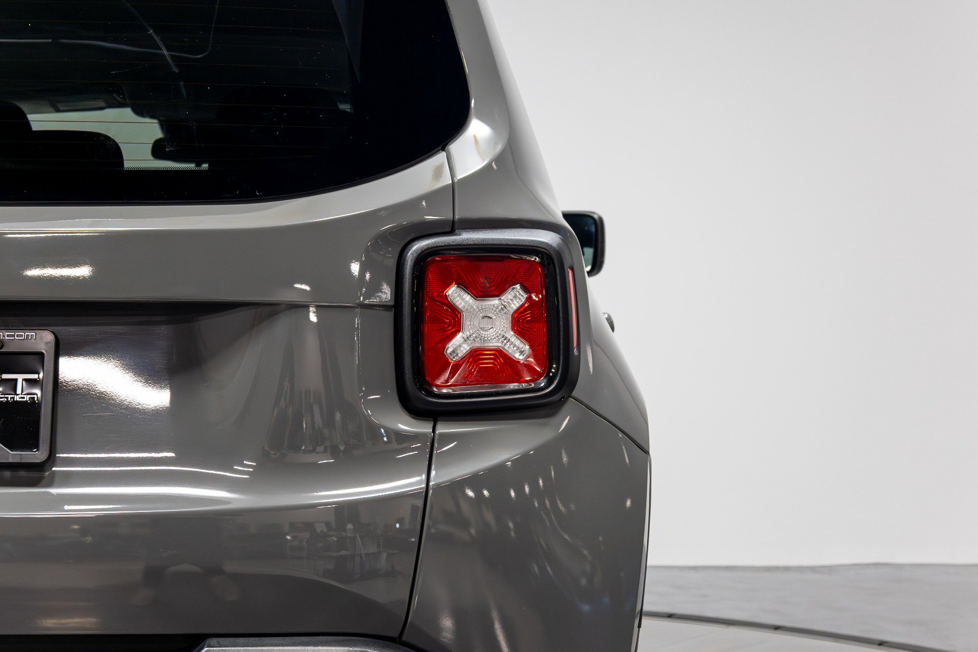 Used 2020 Jeep Renegade Sport image 52