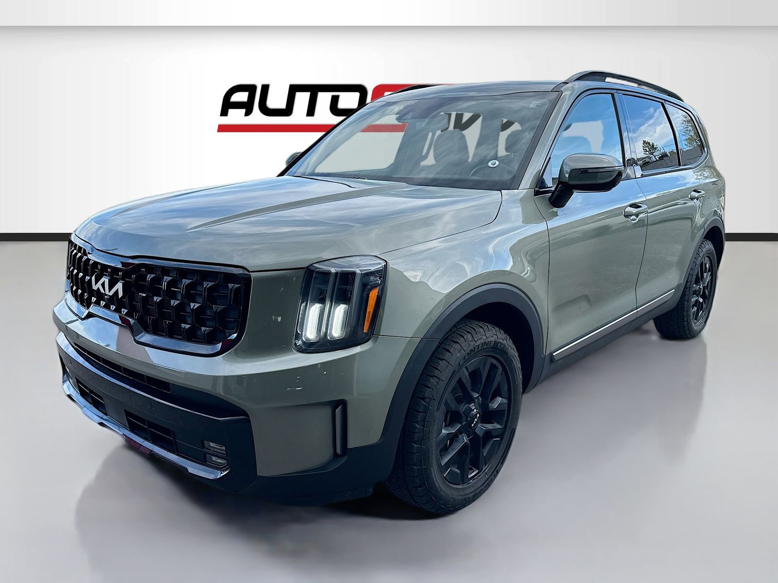 Used 2023 Kia Telluride SX X-Pro AWD/4WD image 3