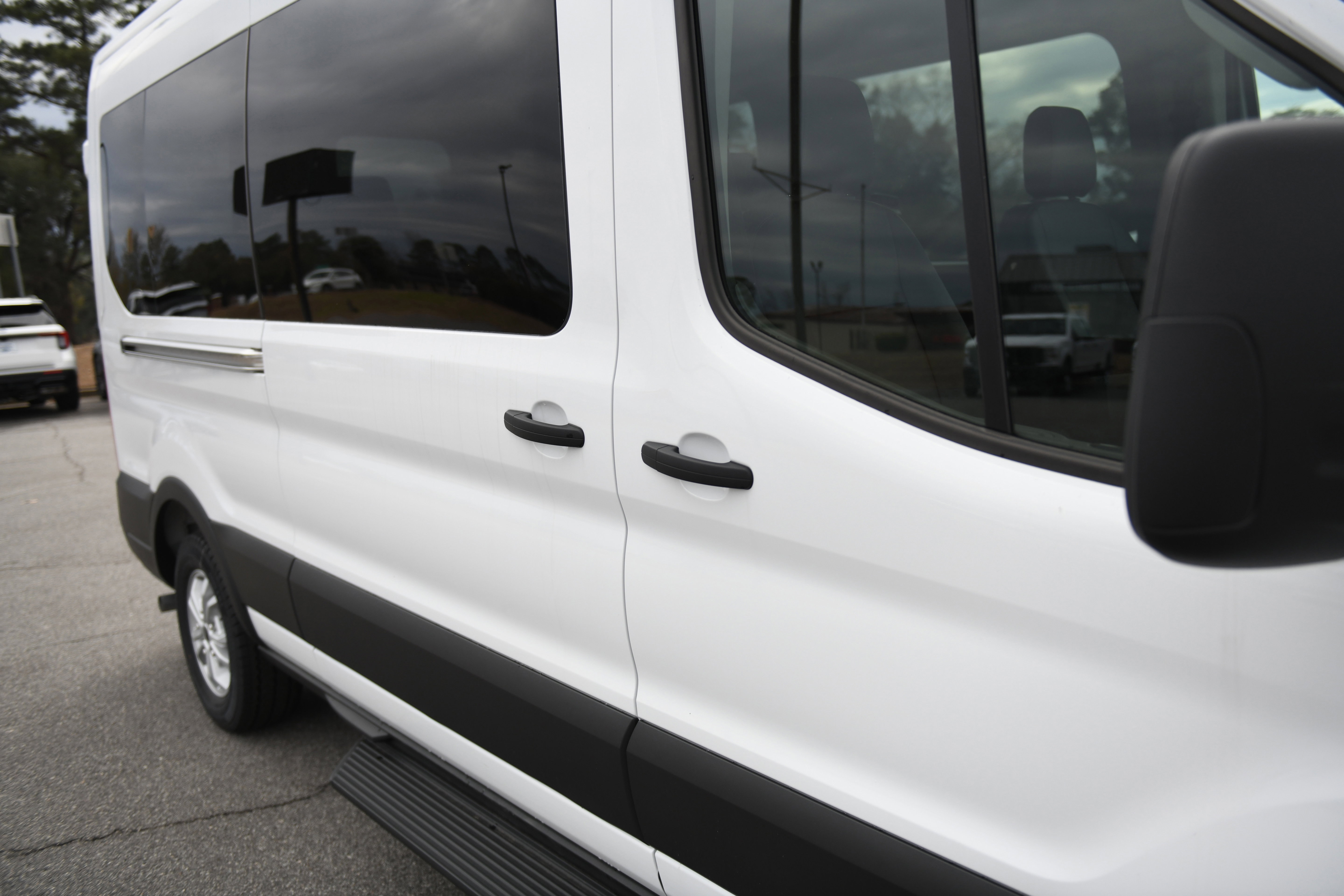 New 2025 Ford Transit 350 XL image 6