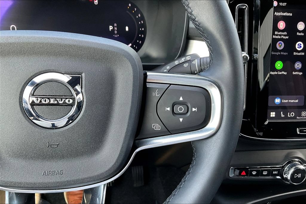 Used 2024 Volvo XC40 B5 Core AWD/4WD image 12