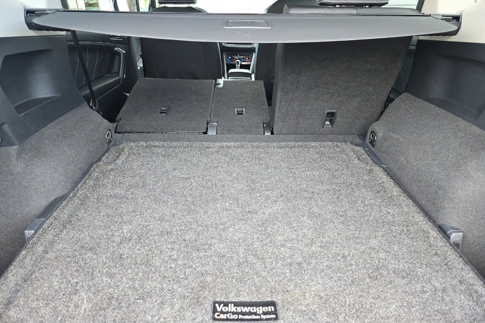 Used 2022 Volkswagen Tiguan SE image 16