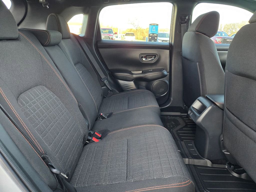 Used 2025 Honda HR-V Sport image 24