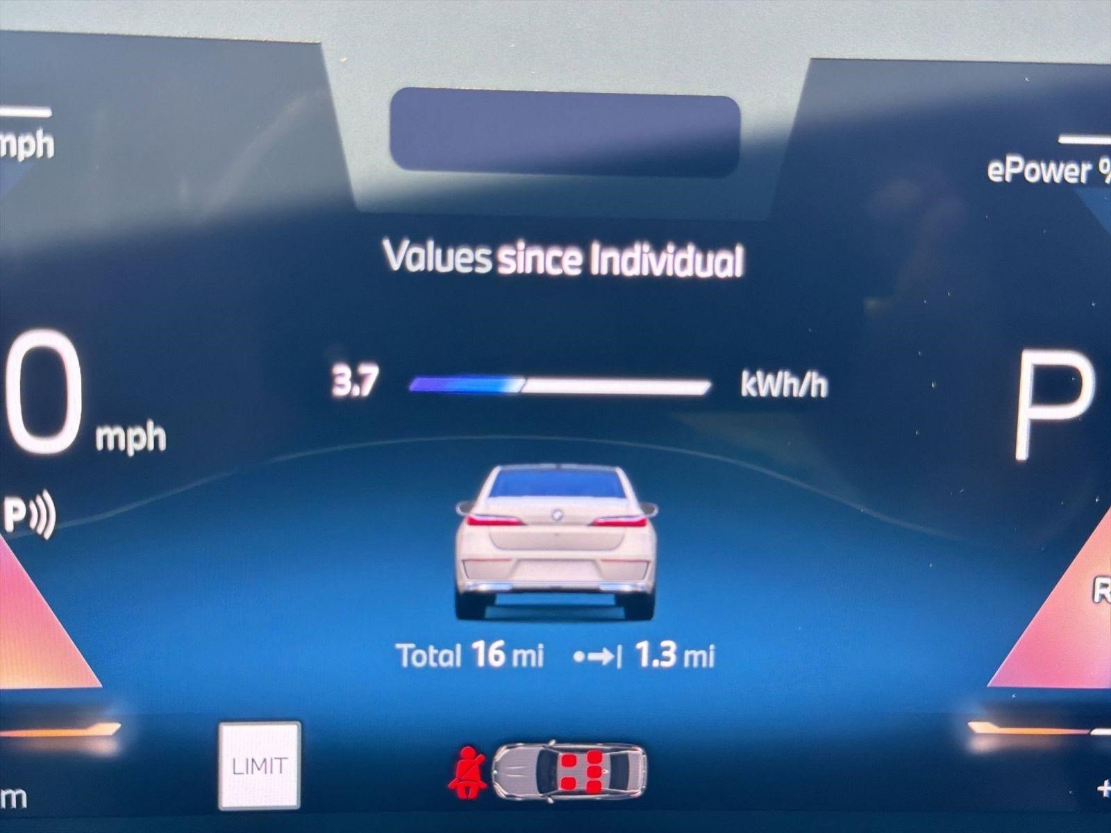 New 2026 BMW i7 xDrive60 AWD/4WD image 22