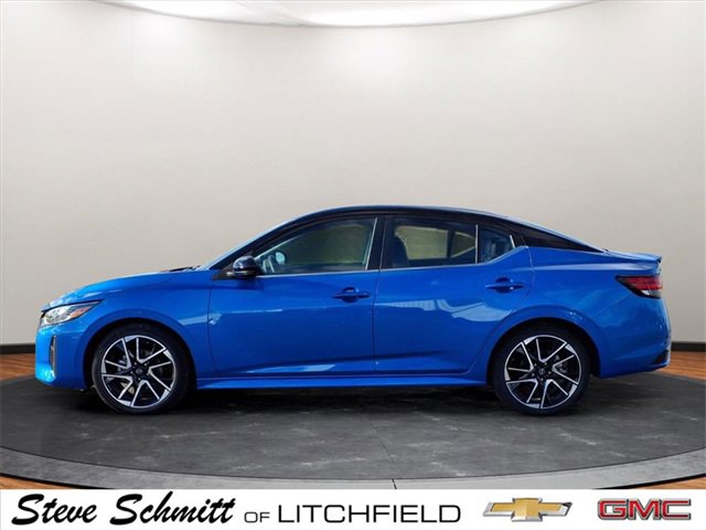 Used 2024 Nissan Sentra SR w/ SR Premium Package image 19
