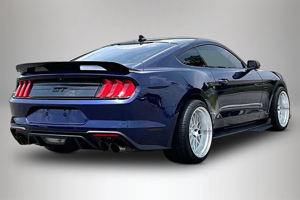 Used 2020 Ford Mustang GT Premium w/ Black Accent Package RWD image 5