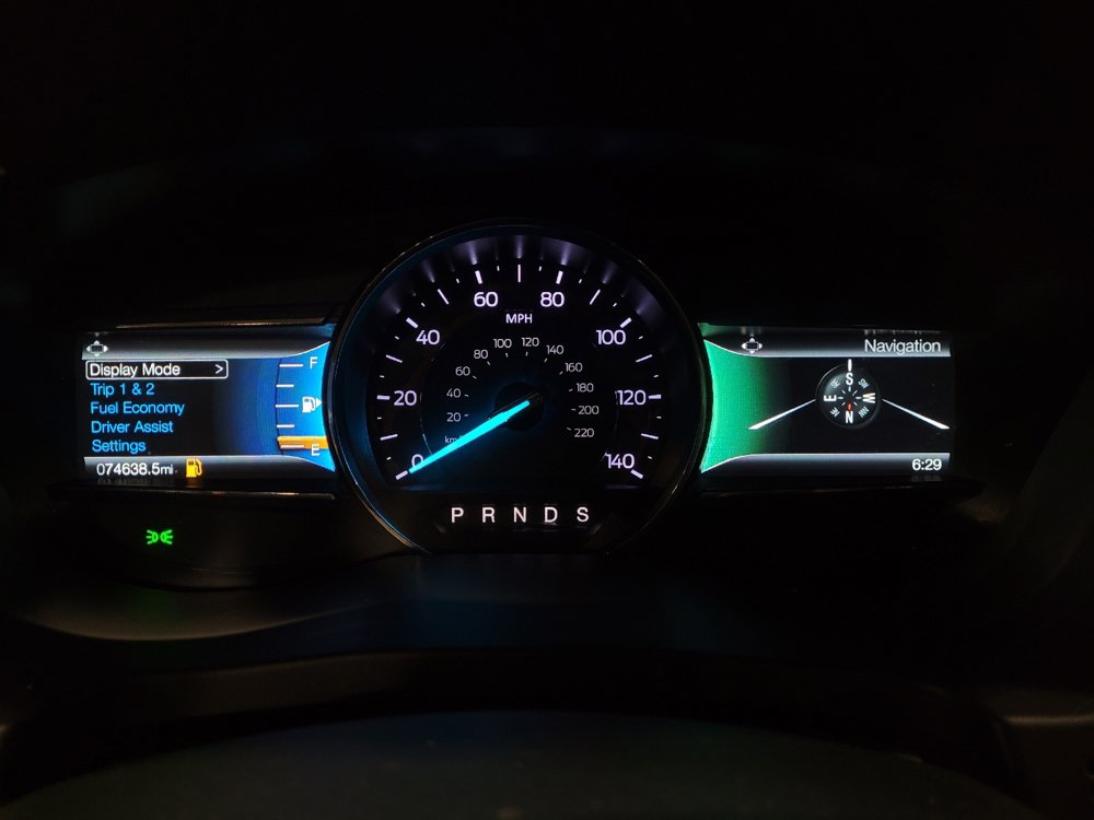 Used 2018 Ford Explorer XLT w/ Equipment Group 202A FWD image 23