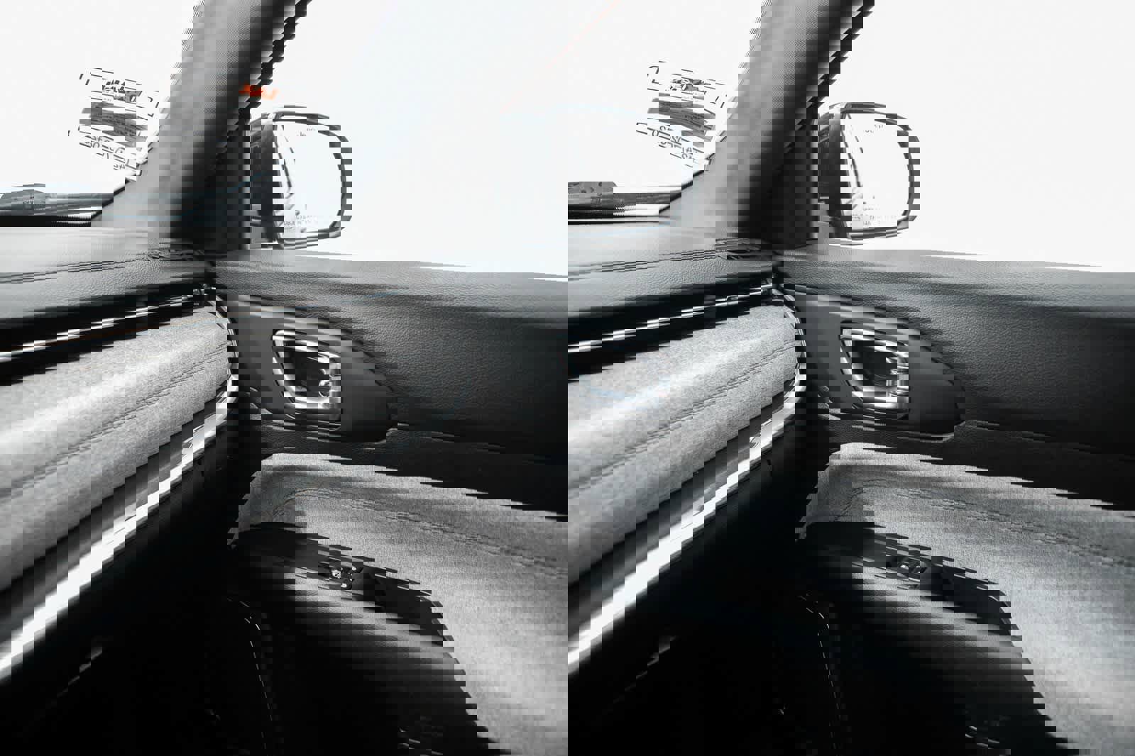 Used 2023 Jeep Compass Latitude image 22