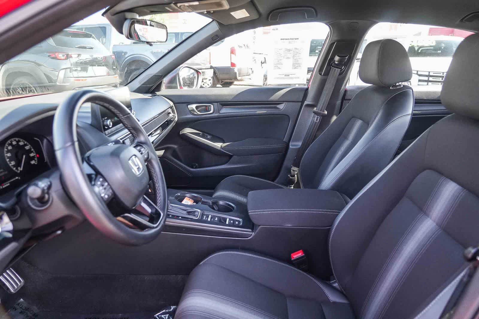 Used 2023 Honda Civic Sport image 17