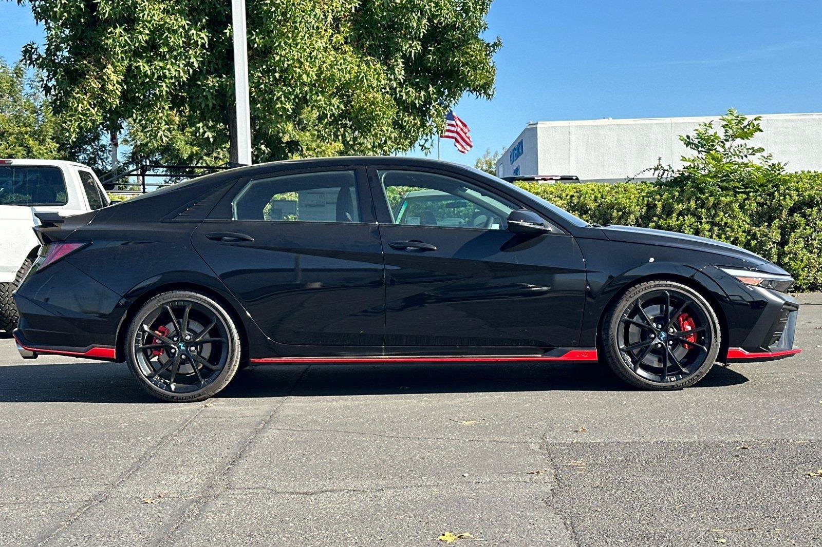 New 2026 Hyundai Elantra N FWD image 2