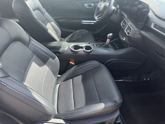 Used 2024 Ford Mustang Premium image 14