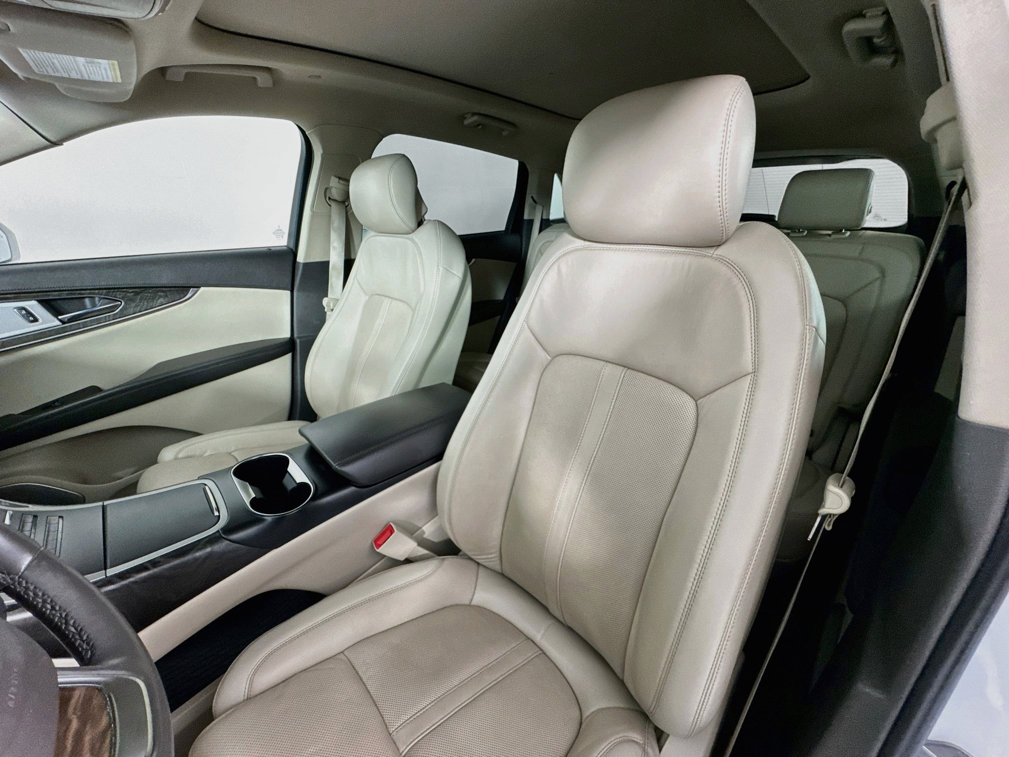 Used 2020 Lincoln Nautilus Reserve w/ Equipment Group 202A AWD/4WD image 21