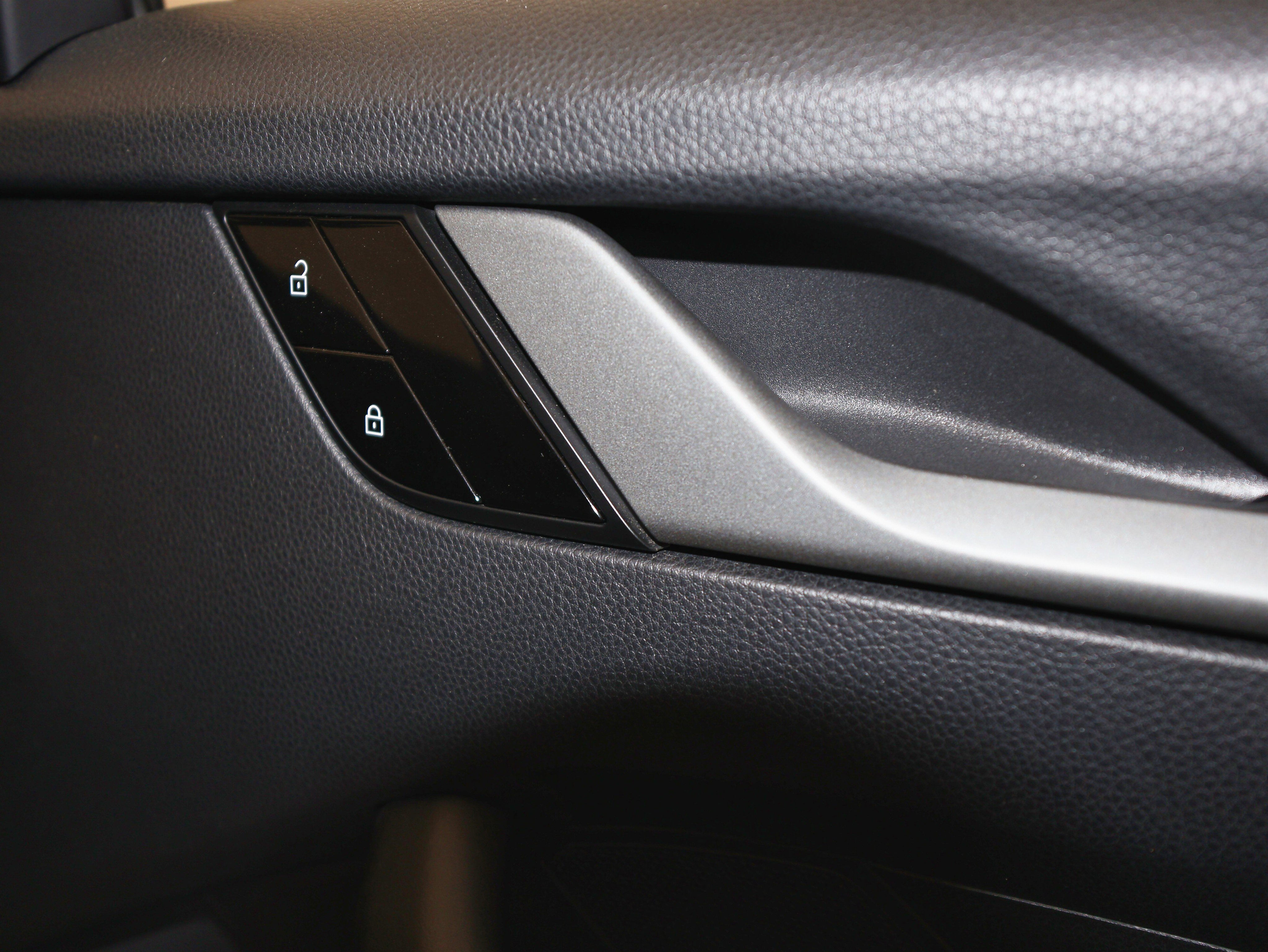 Used 2020 Porsche 911 Carrera 4S image 45