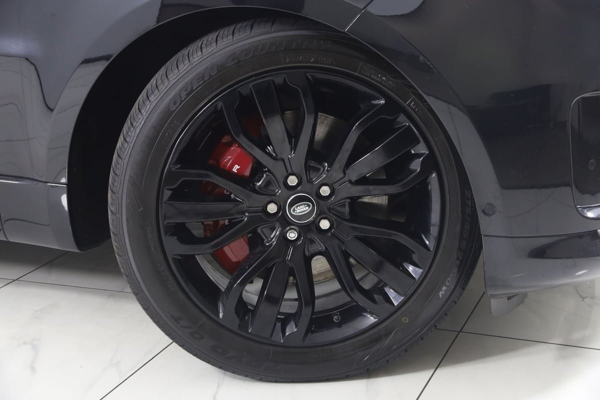 Used 2019 Land Rover Range Rover Sport Supercharged AWD/4WD image 16