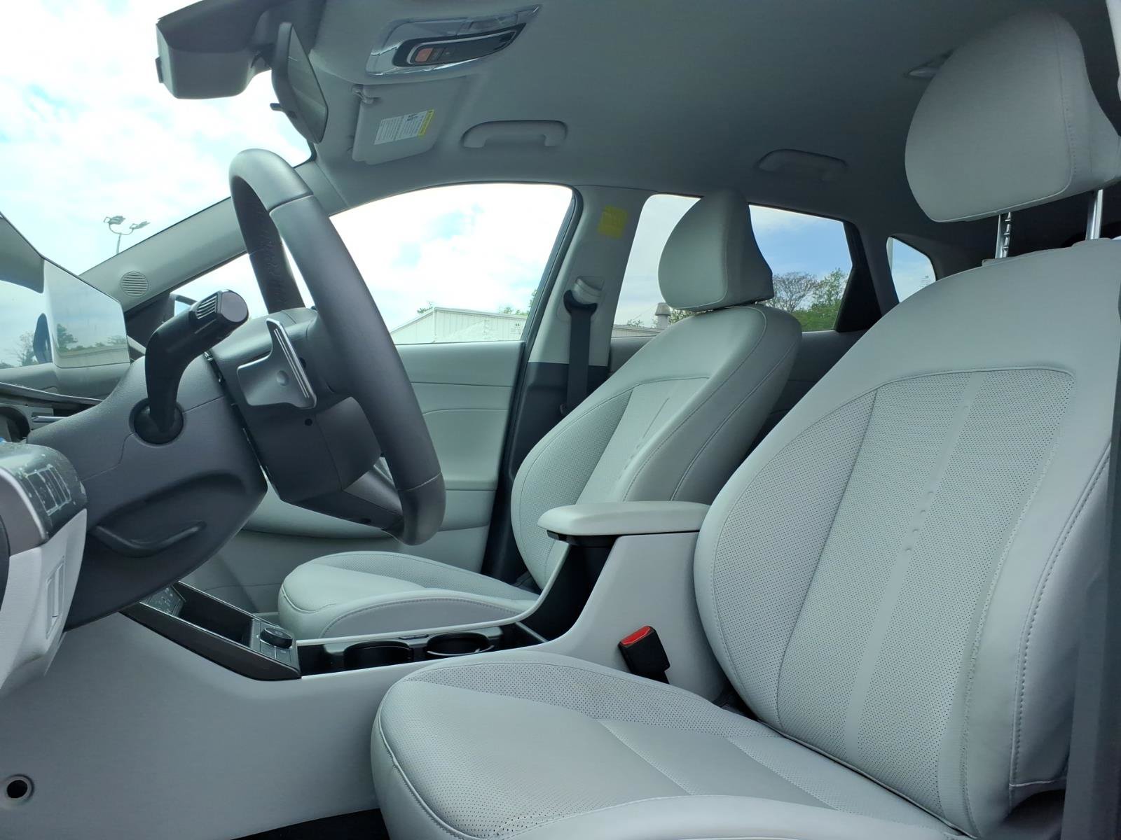 Certified 2026 Hyundai Kona SEL Premium FWD image 19