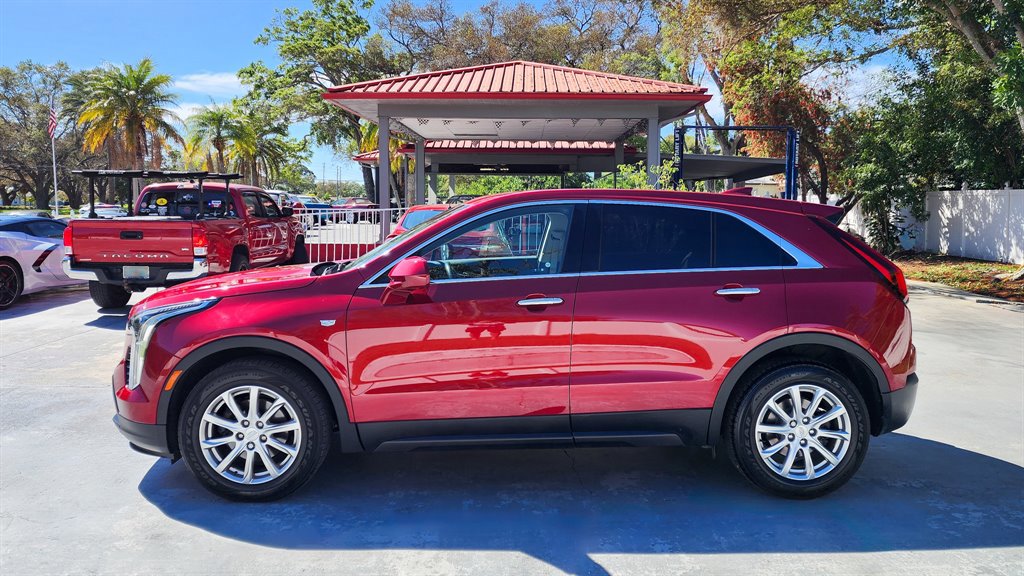 Used 2019 Cadillac XT4 Luxury FWD image 5