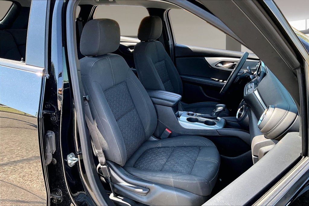 Used 2022 Chevrolet Blazer LT FWD image 7