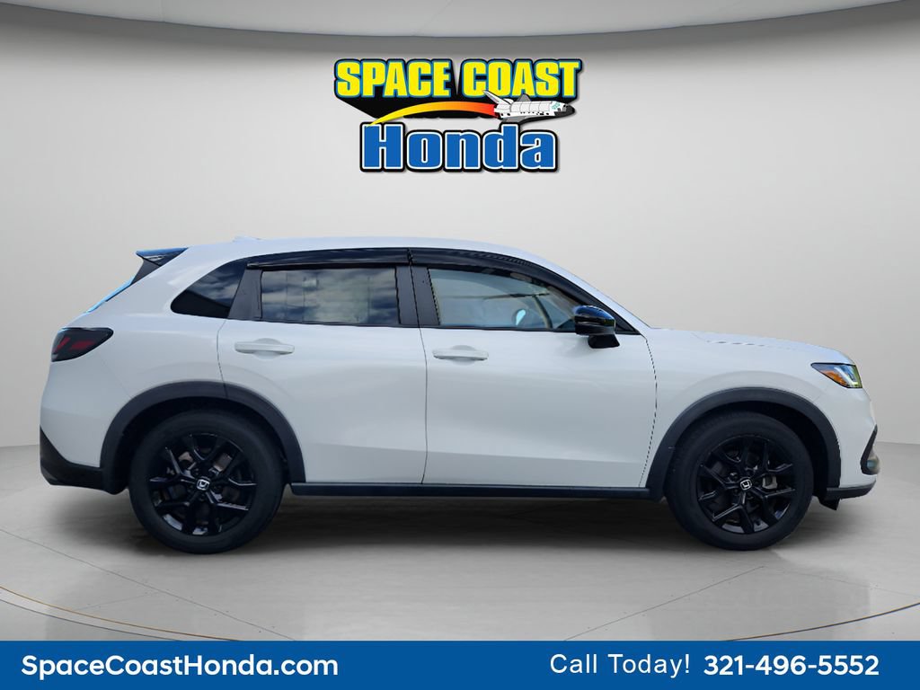 Certified 2024 Honda HR-V Sport image 2