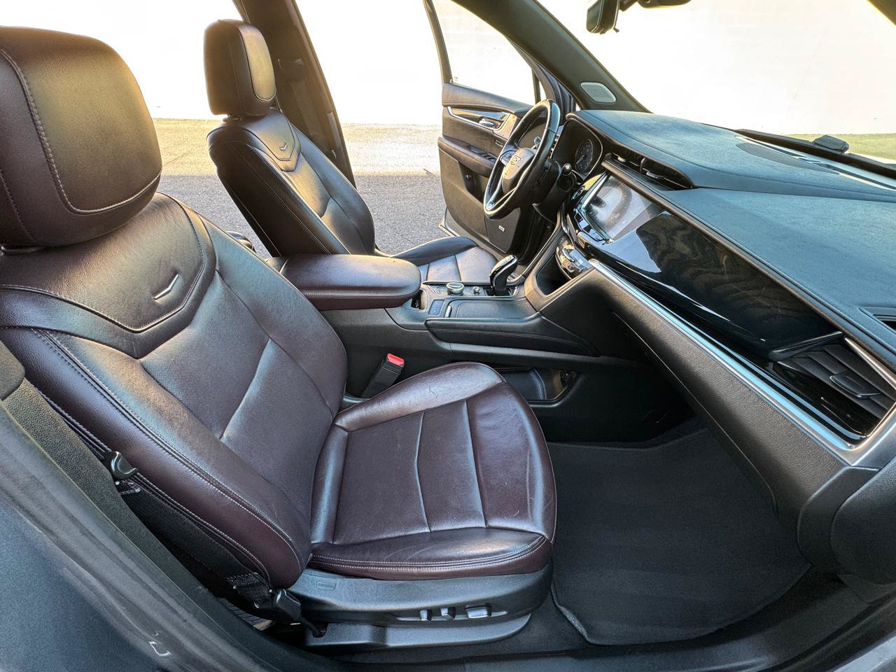 Used 2020 Cadillac XT6 Premium Luxury FWD image 31