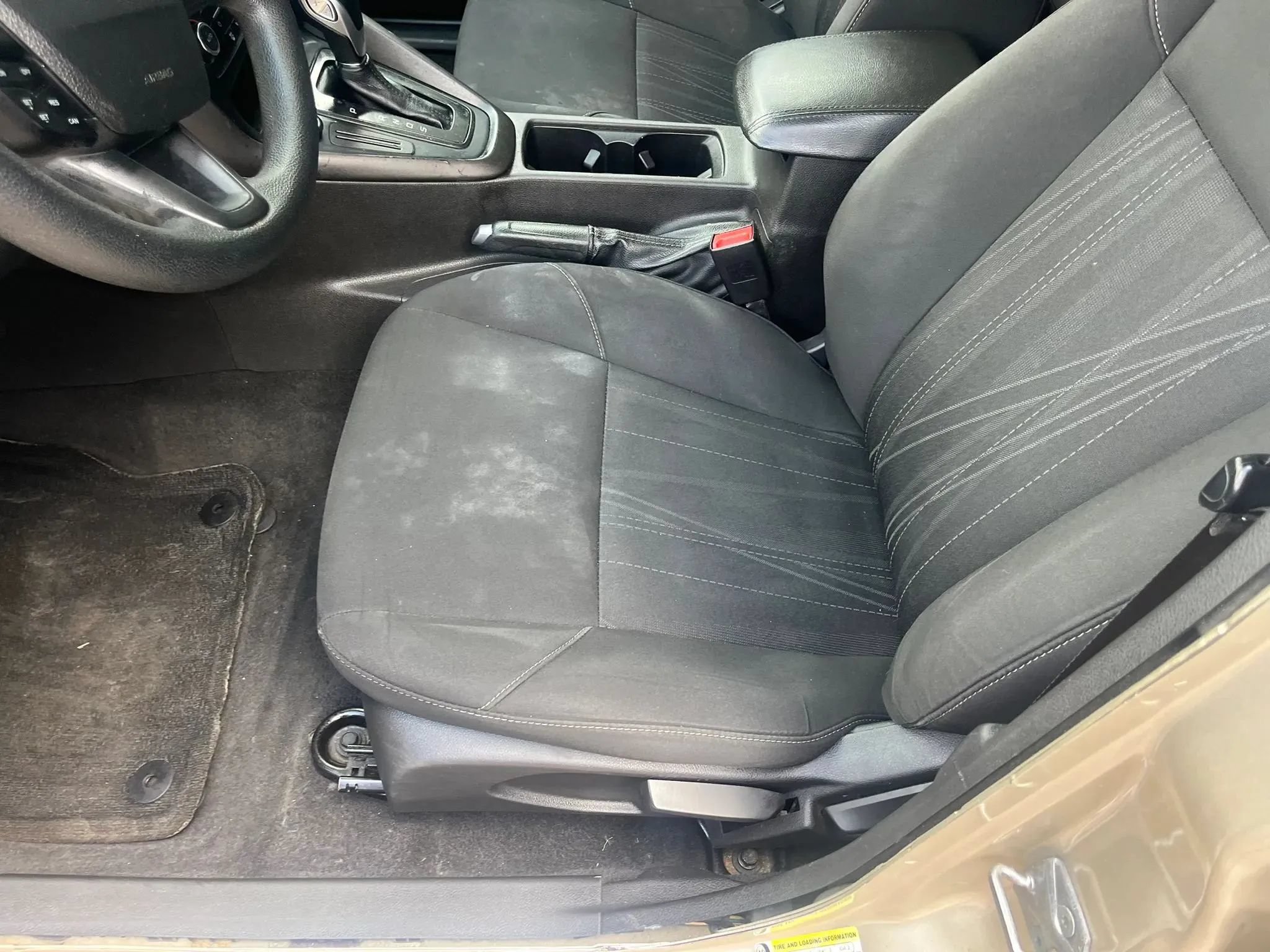 Used 2017 Ford Focus SEL FWD image 14