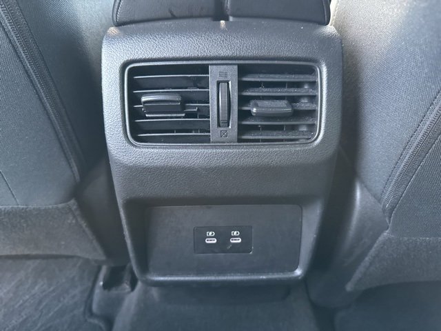 Used 2024 Nissan Rogue SV image 14