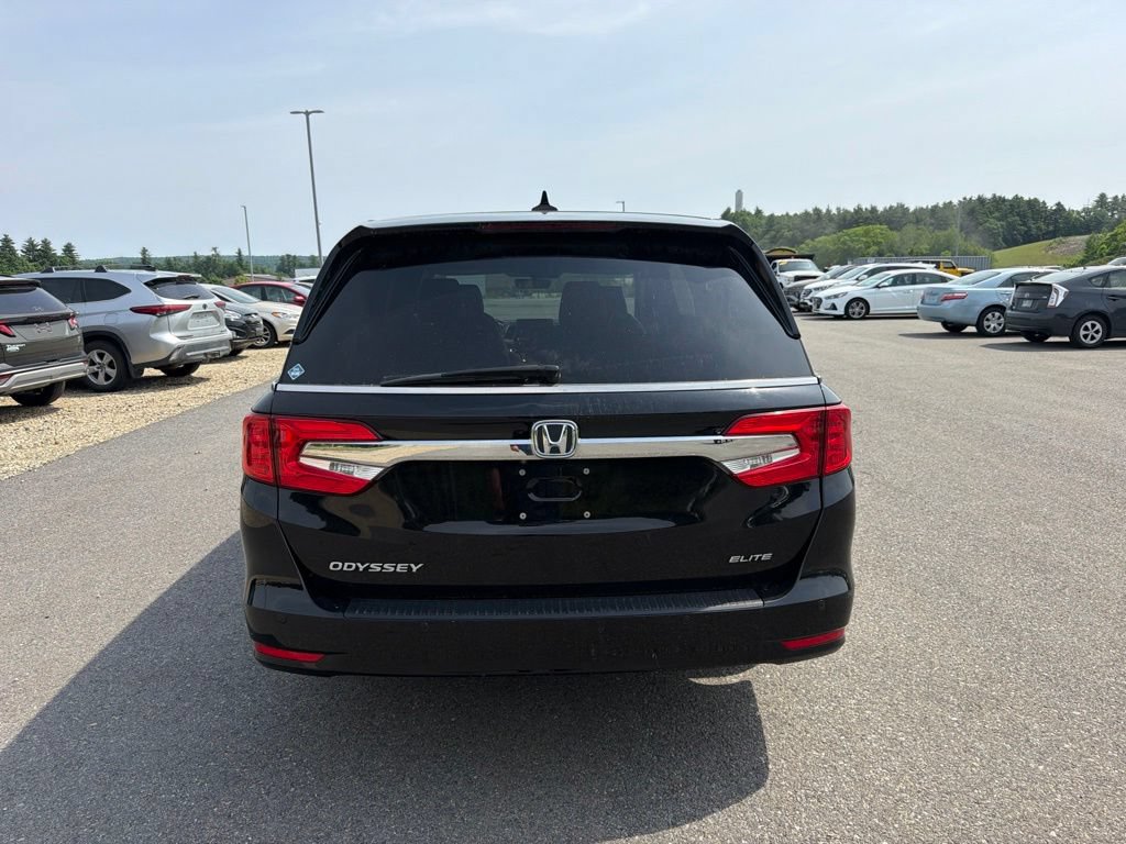 Used 2019 Honda Odyssey Elite image 3
