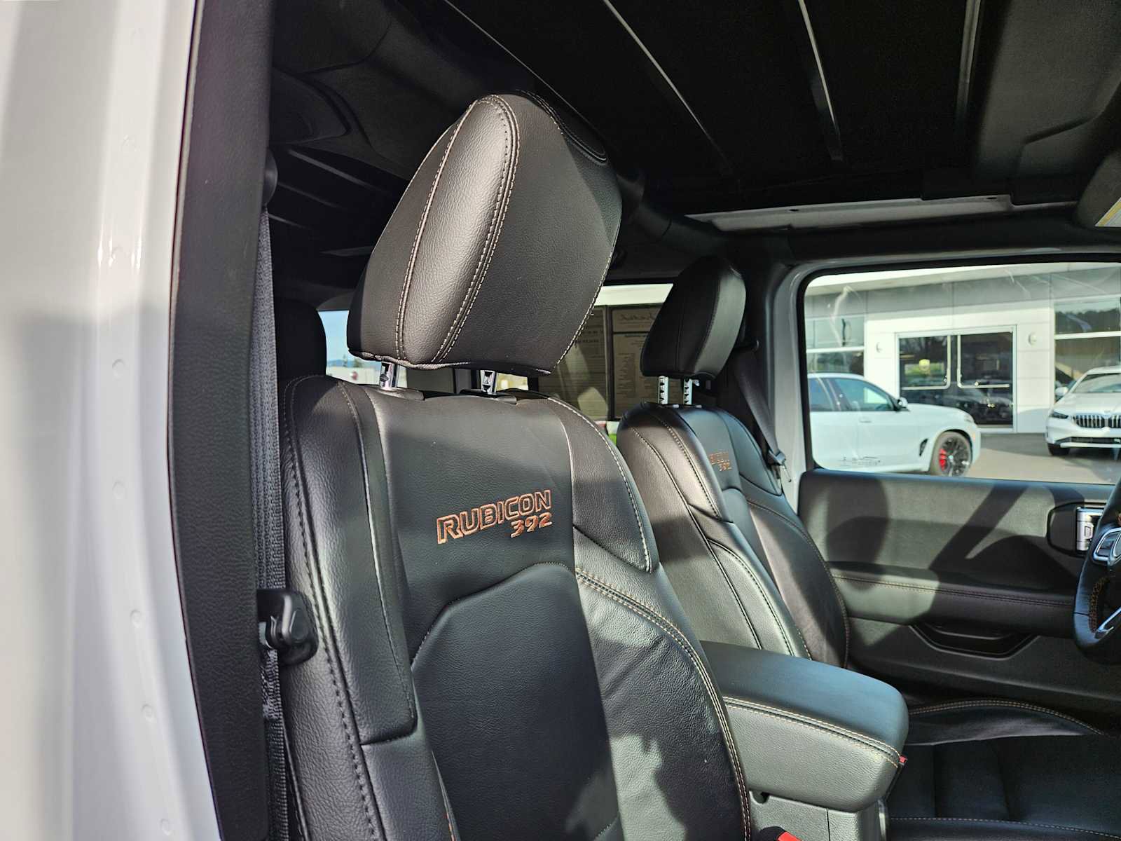 Used 2022 Jeep Wrangler Unlimited Rubicon w/ Xtreme Recon 35" Tire Package image 13