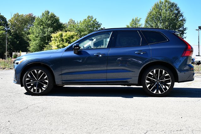 Certified 2026 Volvo XC60 B5 Ultra AWD/4WD image 4