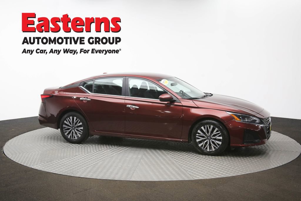 Used 2023 Nissan Altima 2.5 SV image 46