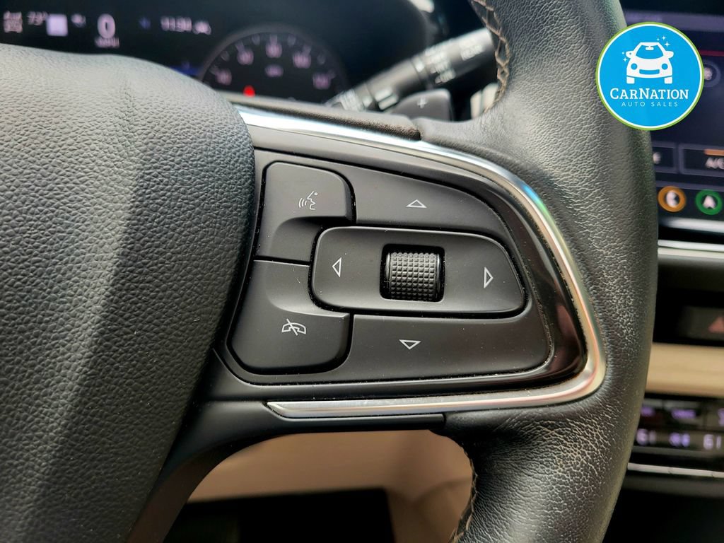 Used 2021 Buick Envision Avenir w/ Technology Package II AWD/4WD image 19