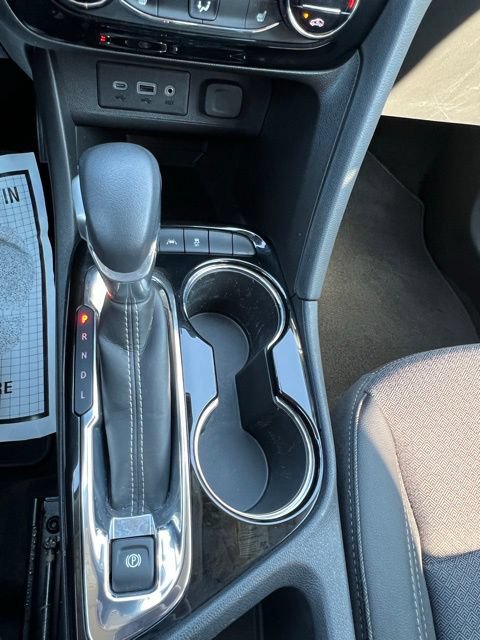 Used 2023 Buick Encore GX Select AWD/4WD image 25