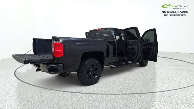 Used 2019 Chevrolet Silverado 1500 LT w/ All Star Edition AWD/4WD image 18