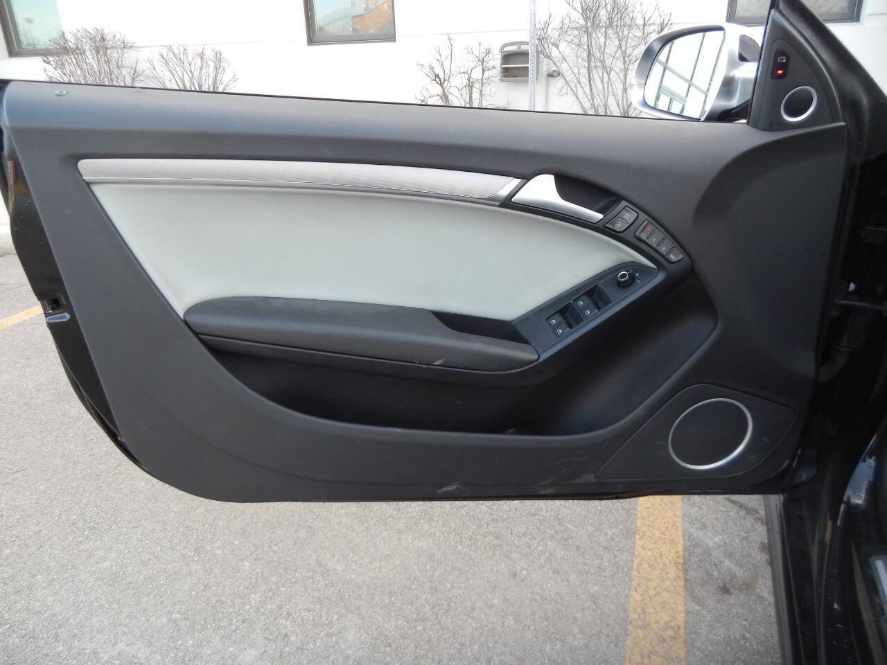 Used 2010 Audi S5 Prestige image 25