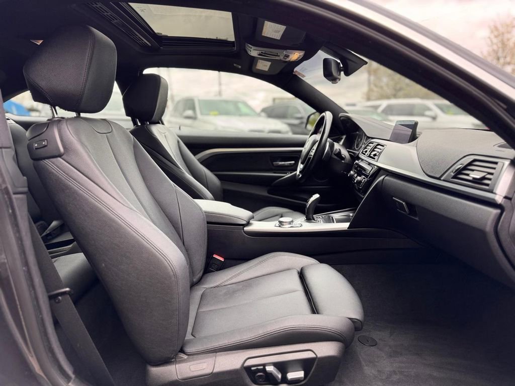 Used 2018 BMW 430i xDrive Coupe AWD/4WD image 25