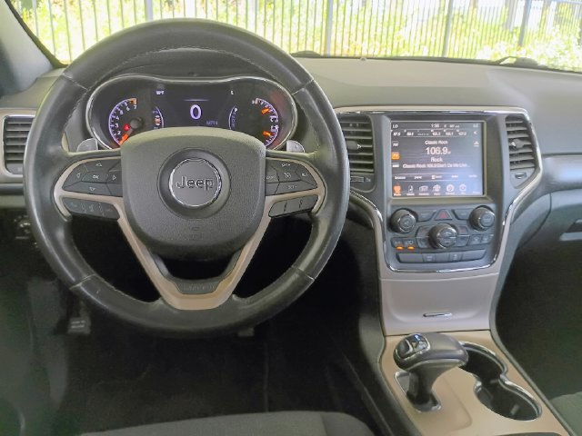 Used 2015 Jeep Grand Cherokee Laredo w/ Quick Order Package 23E RWD image 35