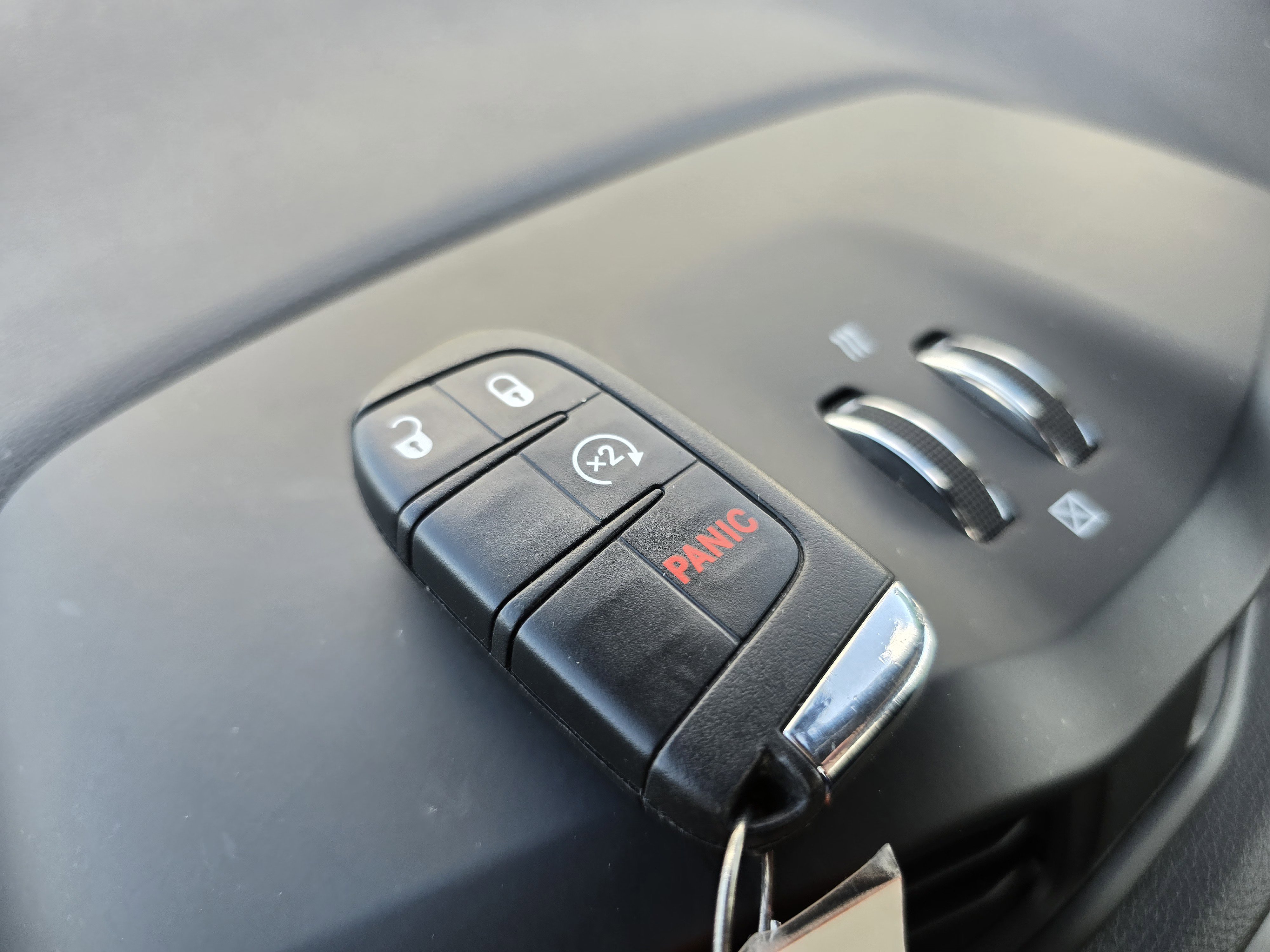 Used 2022 Jeep Renegade Altitude w/ Convenience Group AWD/4WD image 31